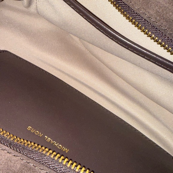 Michael MICHAEL Kors Hamilton Moderne Small Fringed Suede Satchel - Picture 8 of 10